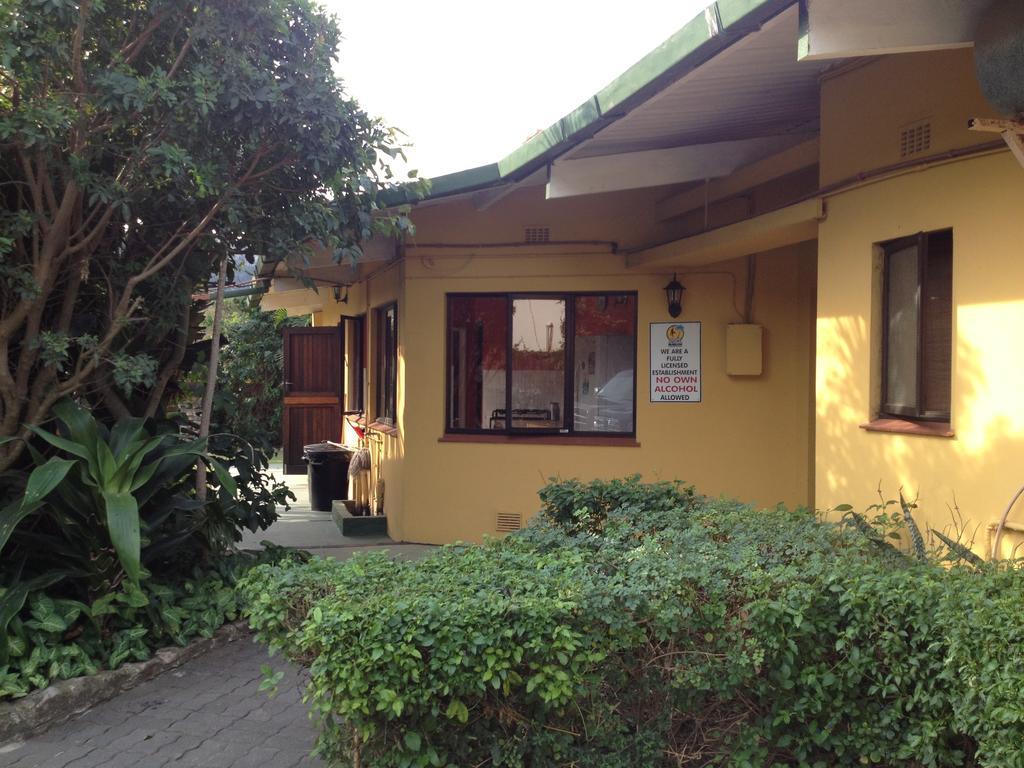 Port Saint Johnʼs Jungle Monkey Backpackers旅舍 客房 照片